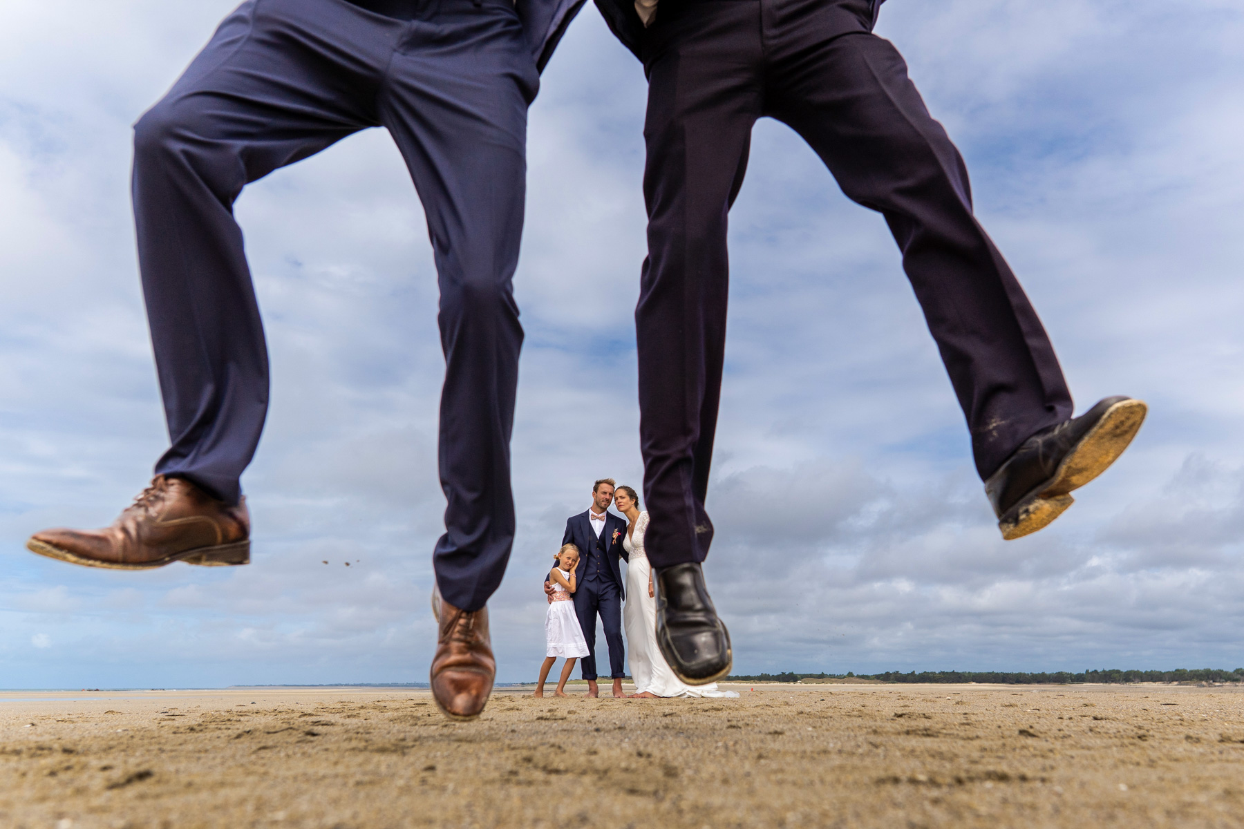 Séance créative bord de mer, point de vue au sol