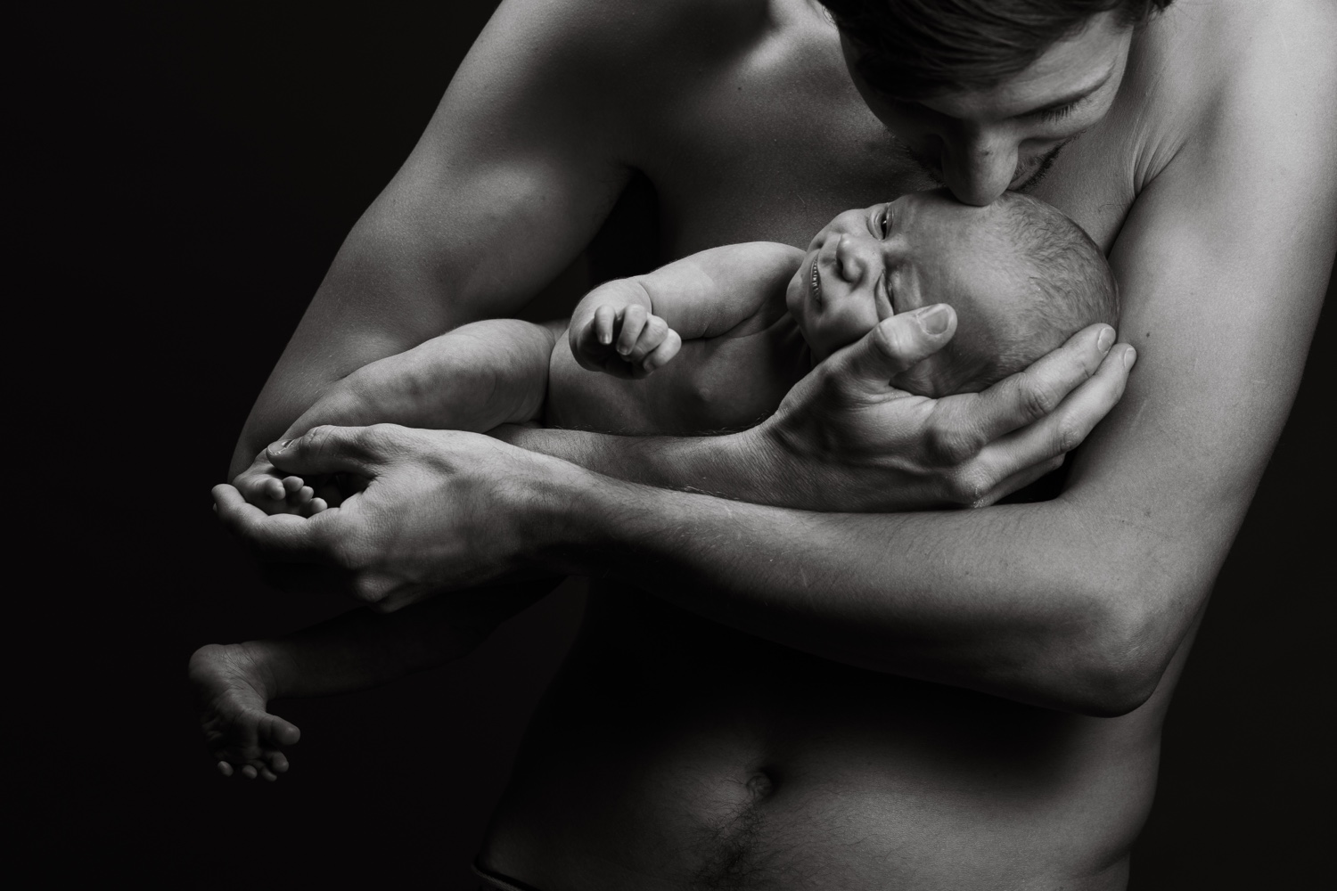 Photographe maternité studio Saint-Lô — Charlotte enceinte Nicolas et Camille séance famille Normandie