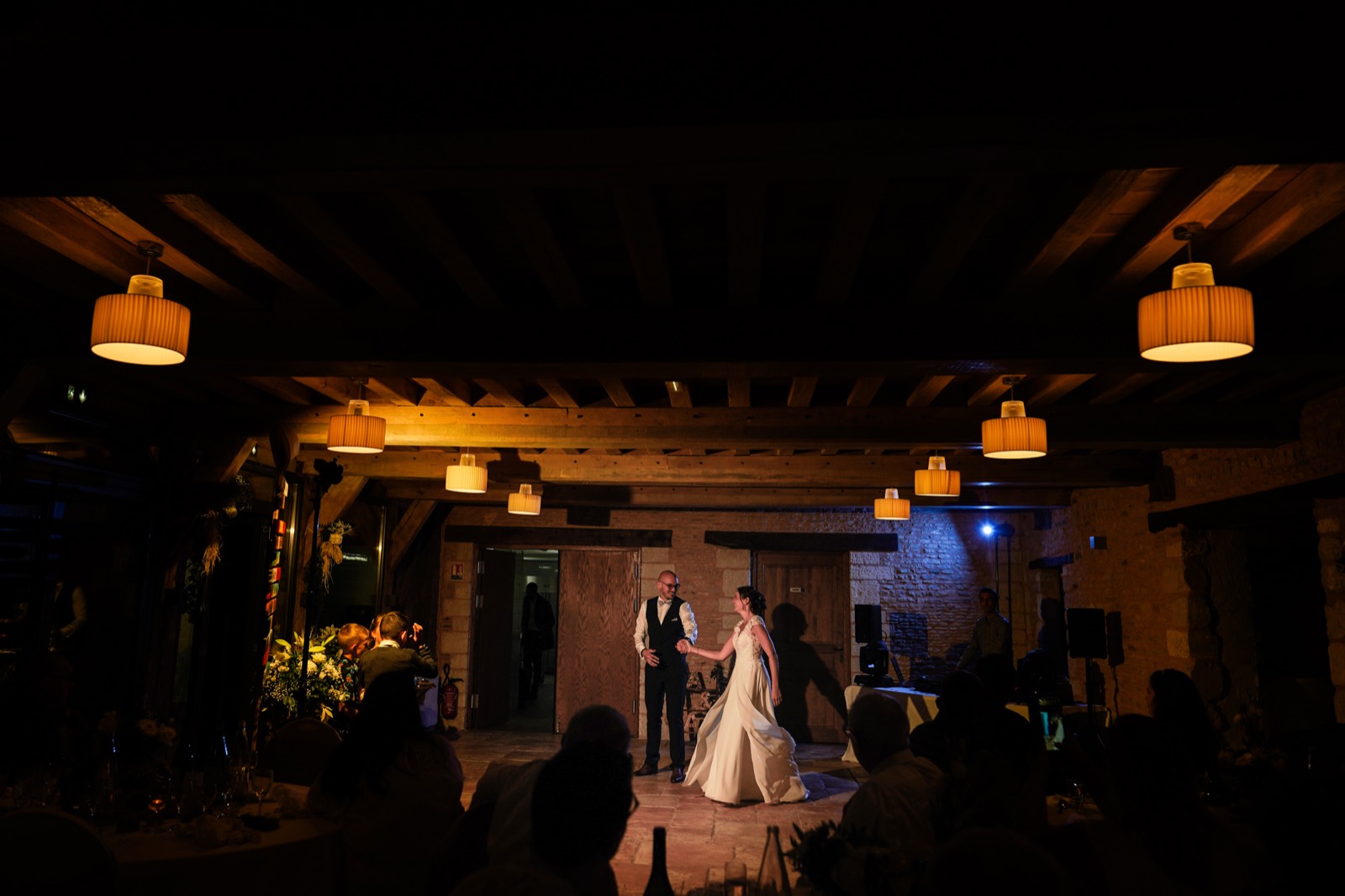 Ouverture de bal dans la salle aux poutres — Les Jardins du Pays d'Auge, Cambremer — Arnaud Chapelle